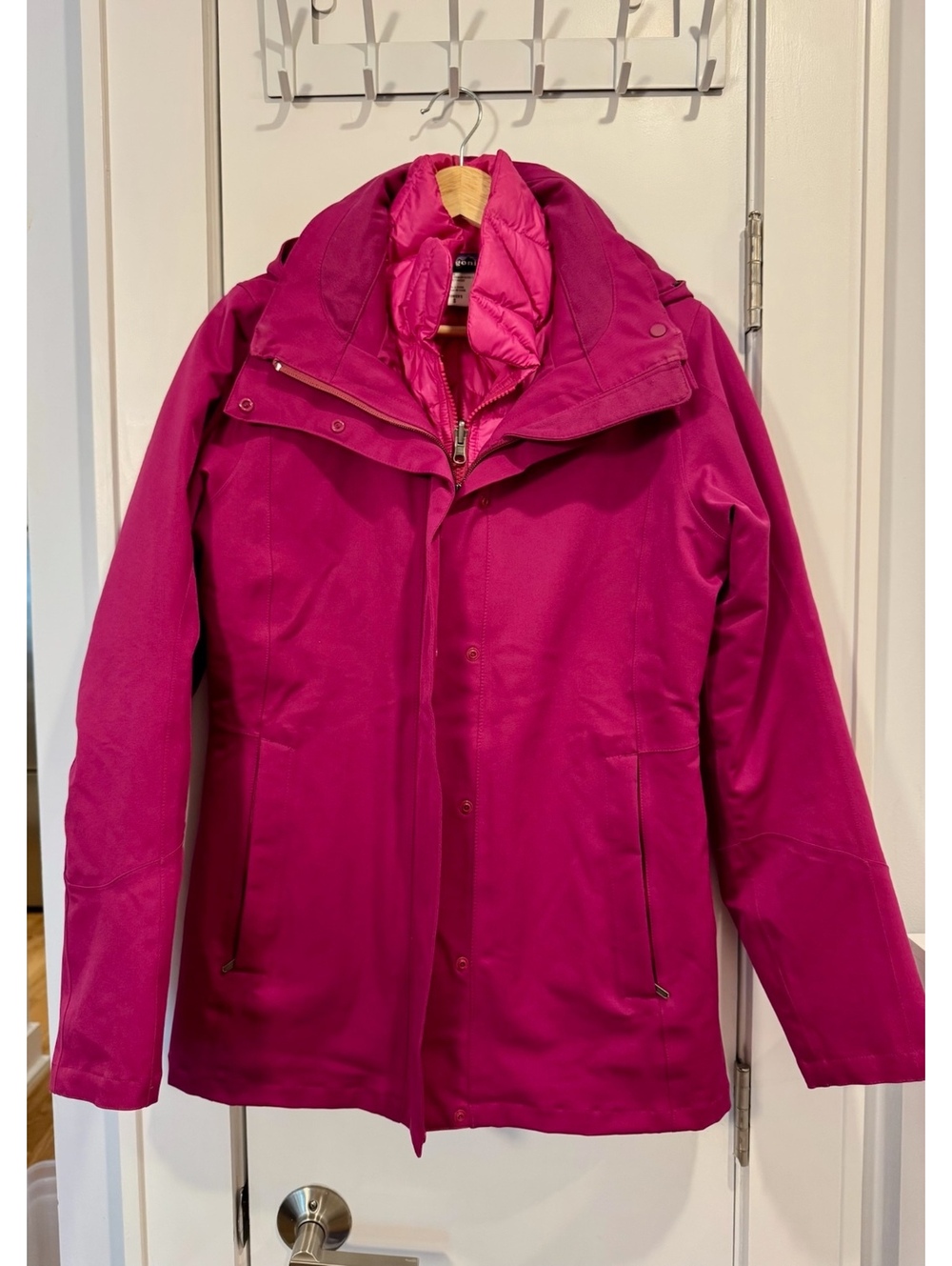 Patagonia Women's Pink Hooded Jacket Size Small
